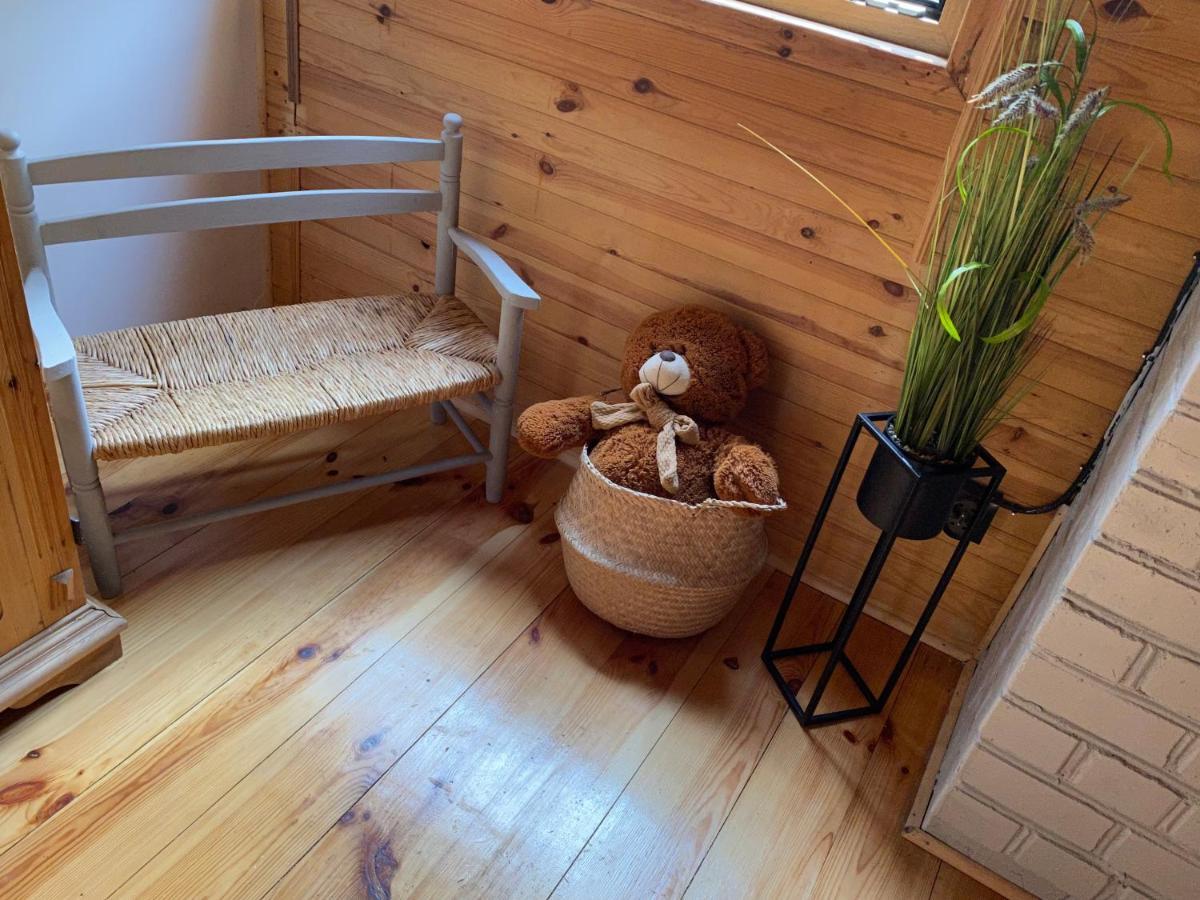 Domek Serce Lasu Hutki Eksteriør bilde